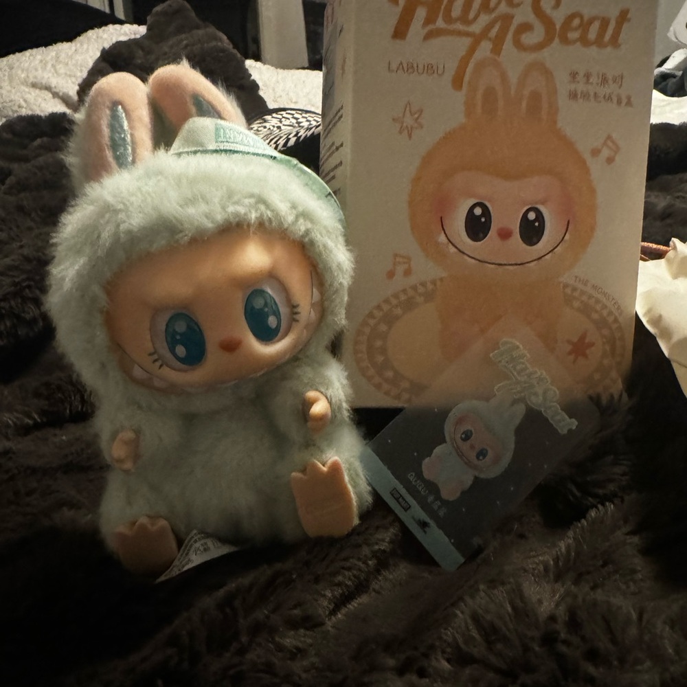 Have a seat Ququ Authentic labubu